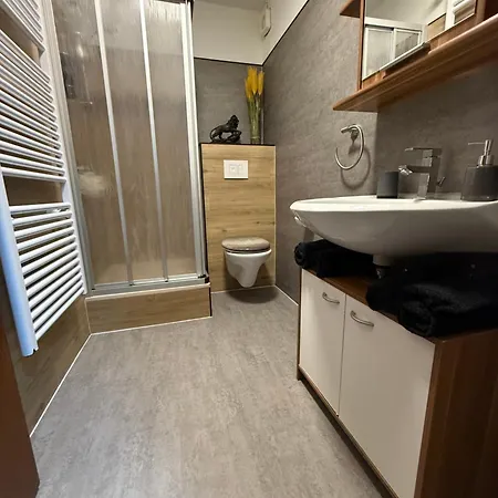 Gemuetliche Wohnung, Heimkino, Couch & Kueche * Siegen