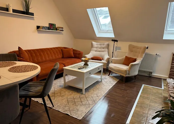 Gemuetliche Wohnung, Heimkino, Couch & Kueche Lägenhet Siegen