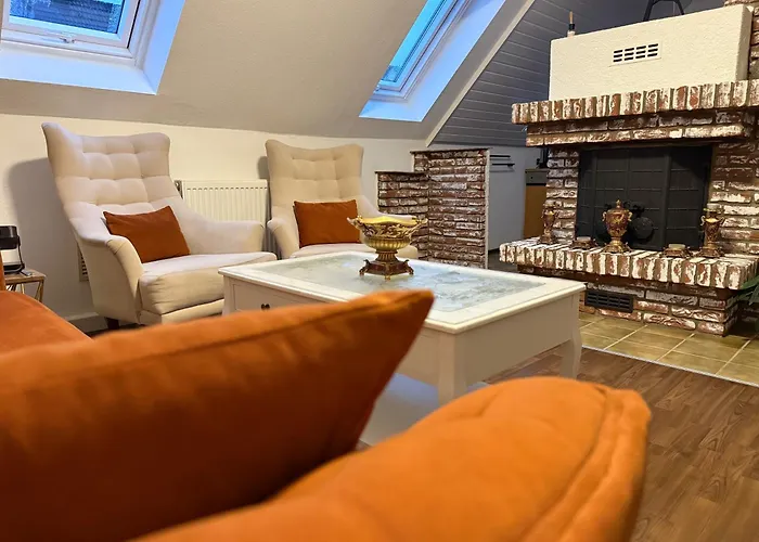 Gemuetliche Wohnung, Heimkino, Couch & Kueche Lägenhet